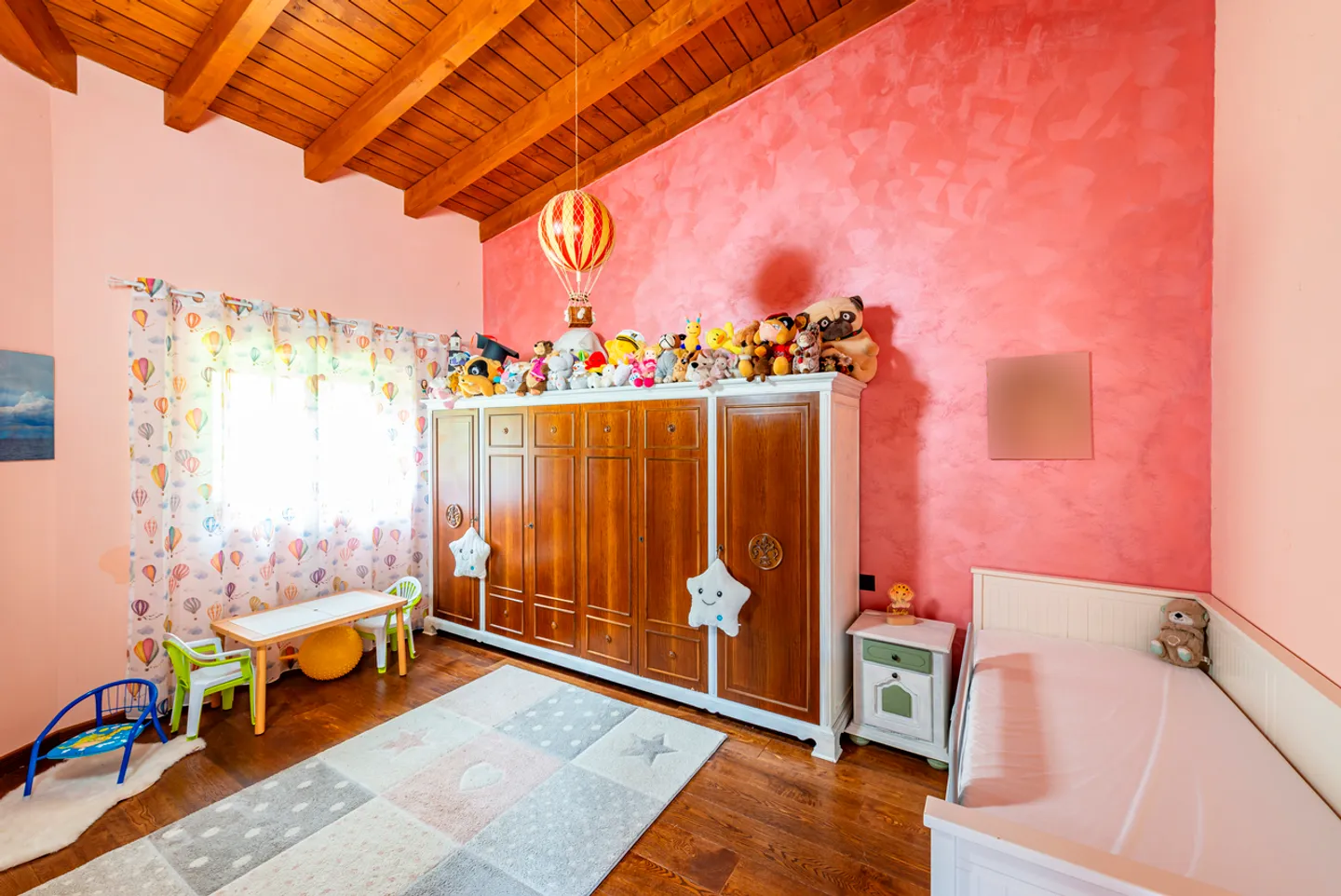 Bella casa bifamiliare nel verde con vista lago - Foto 8 di 17