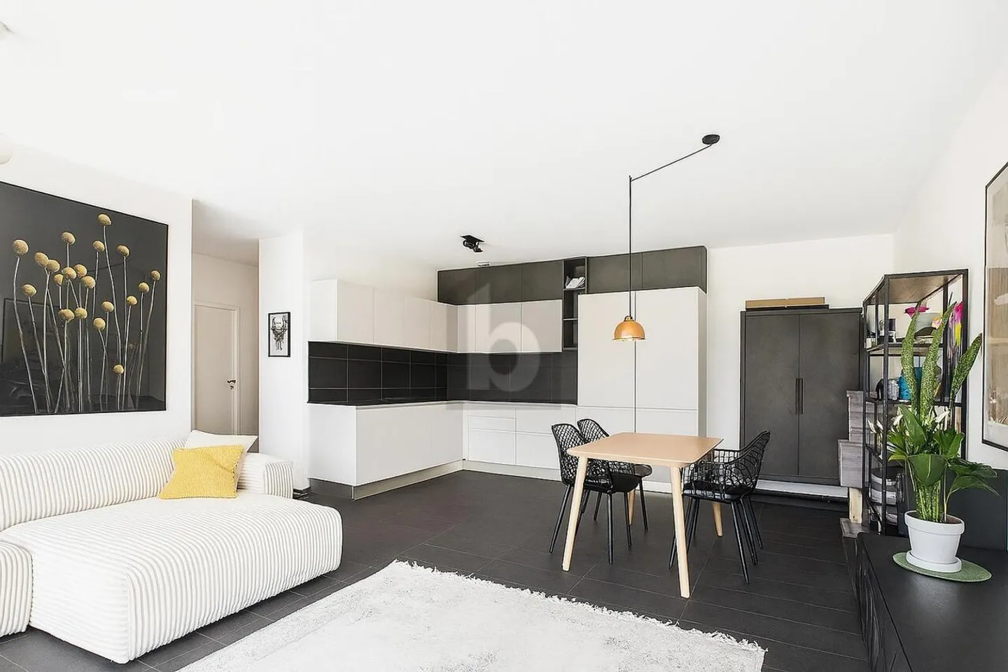 Appartement Contemporain avec Terrasse - Photo 3 sur 6