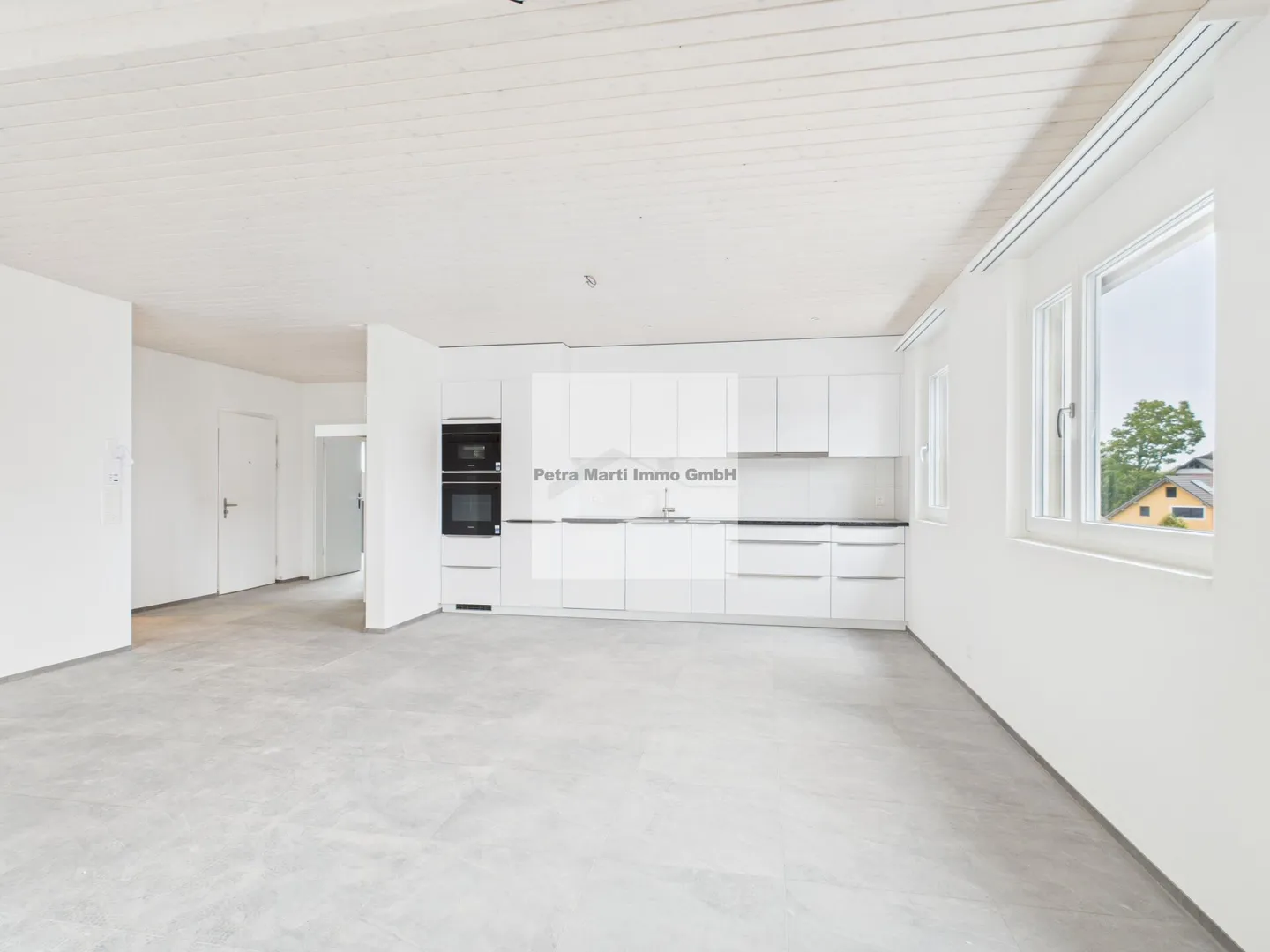 Appartamento attico 3.5 stanze - Foto 2 di 16