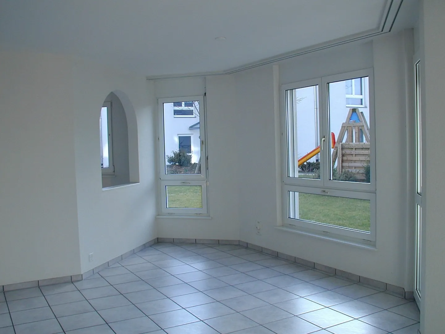 Appartement 4 1/2 pièces sur Sonnenbergweg, 1er étage - Photo 6 sur 8