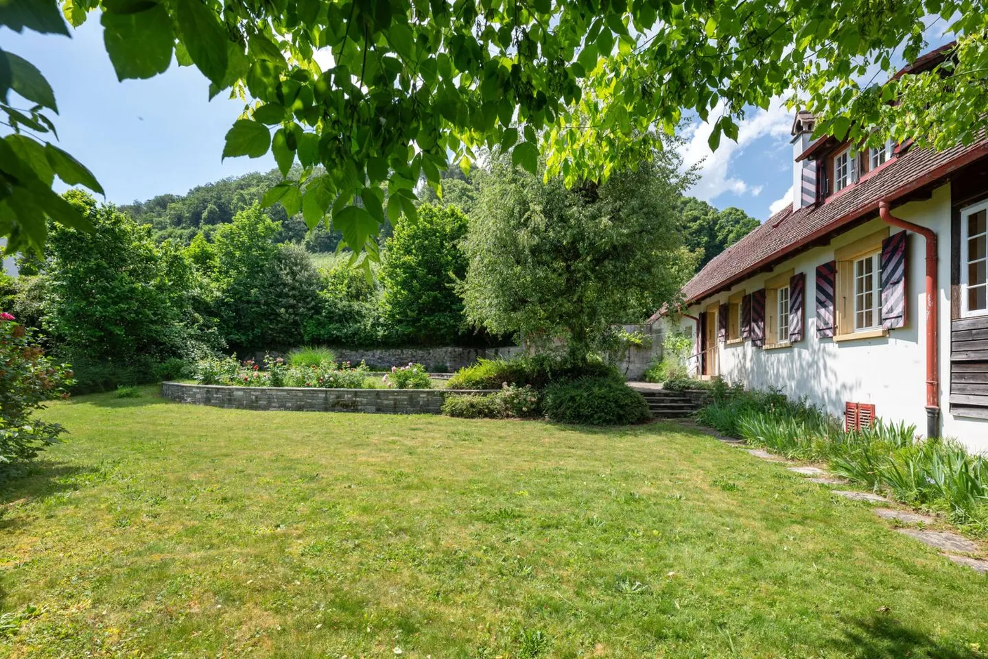 Maison 7.5 pièces - Photo 4 sur 13