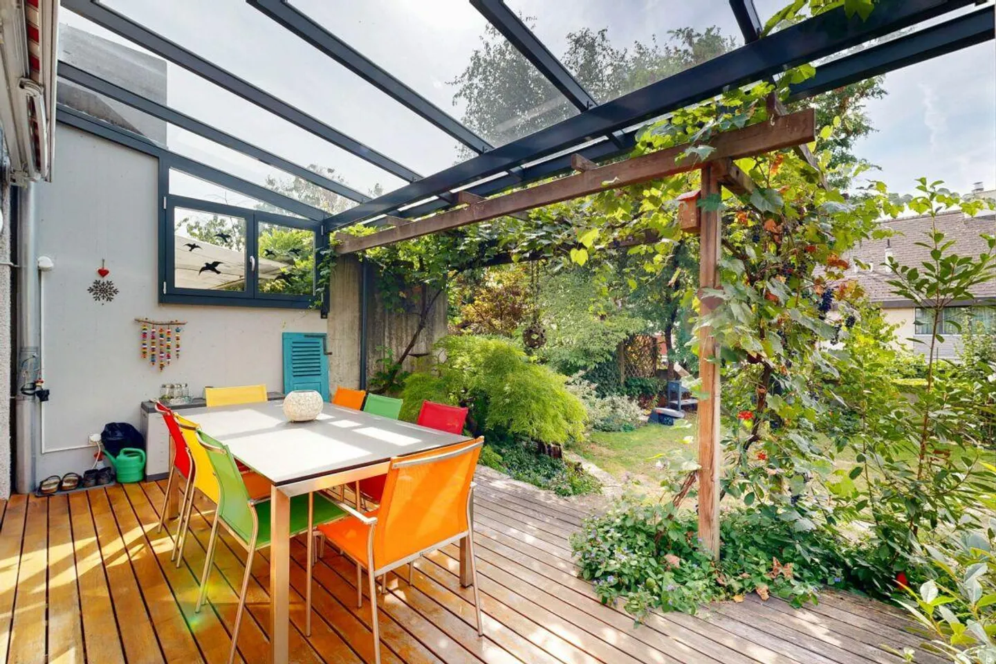 6.5-Zimmer-Eck-Einfamilienhaus mit grosszügigem Garten an familienf... - Foto 7 di 18