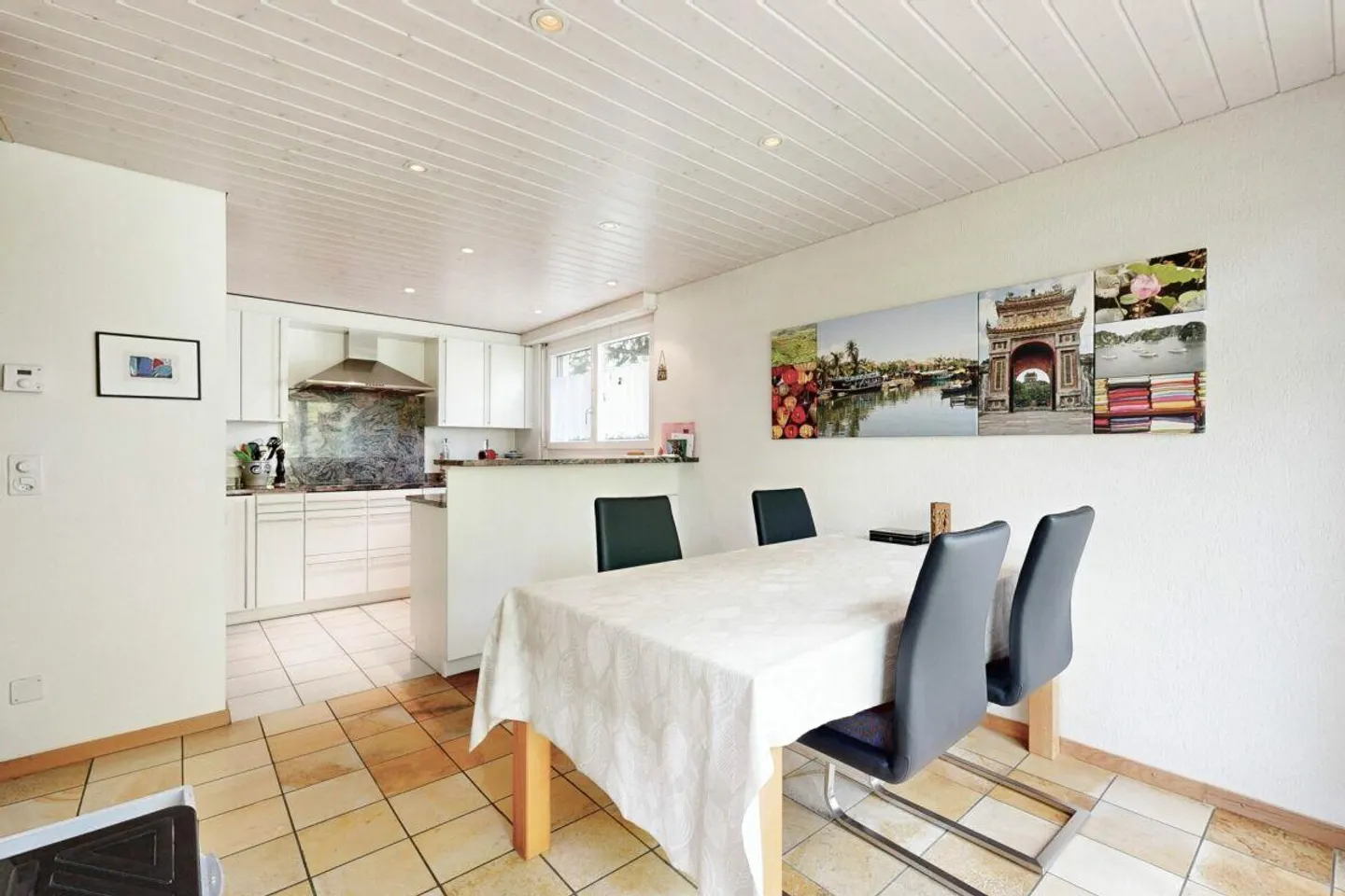 6.5-Zimmer-Eck-Einfamilienhaus mit grosszügigem Garten an familienf... - Foto 9 di 18
