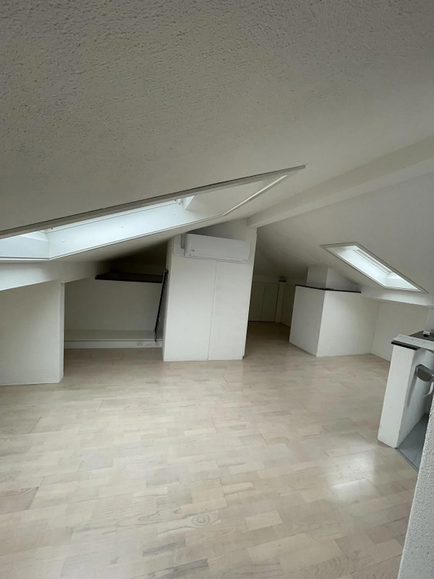 Appartamento affascinante di 4.5 stanze a Hergiswil con ottimi collegamenti - Foto 7 di 7