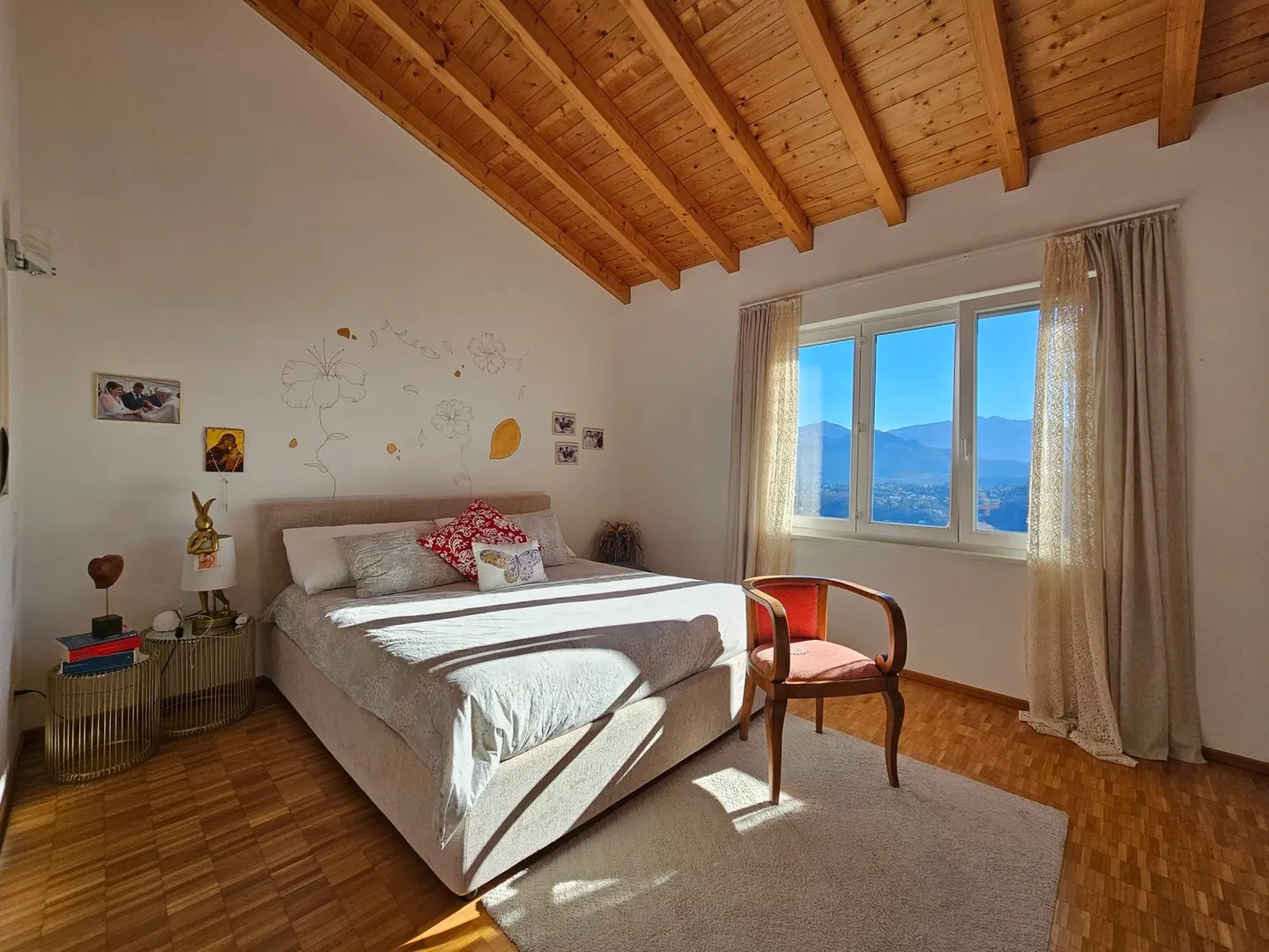 Vernate: Faszinierendes Doppelhaus mit bezauberndem Seeblick - Foto 9 von 21