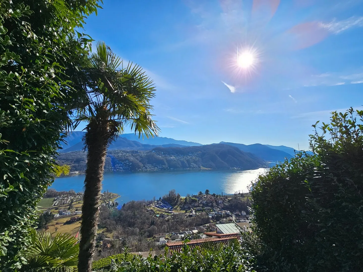Vernate: Faszinierendes Doppelhaus mit bezauberndem Seeblick - Foto 21 von 21