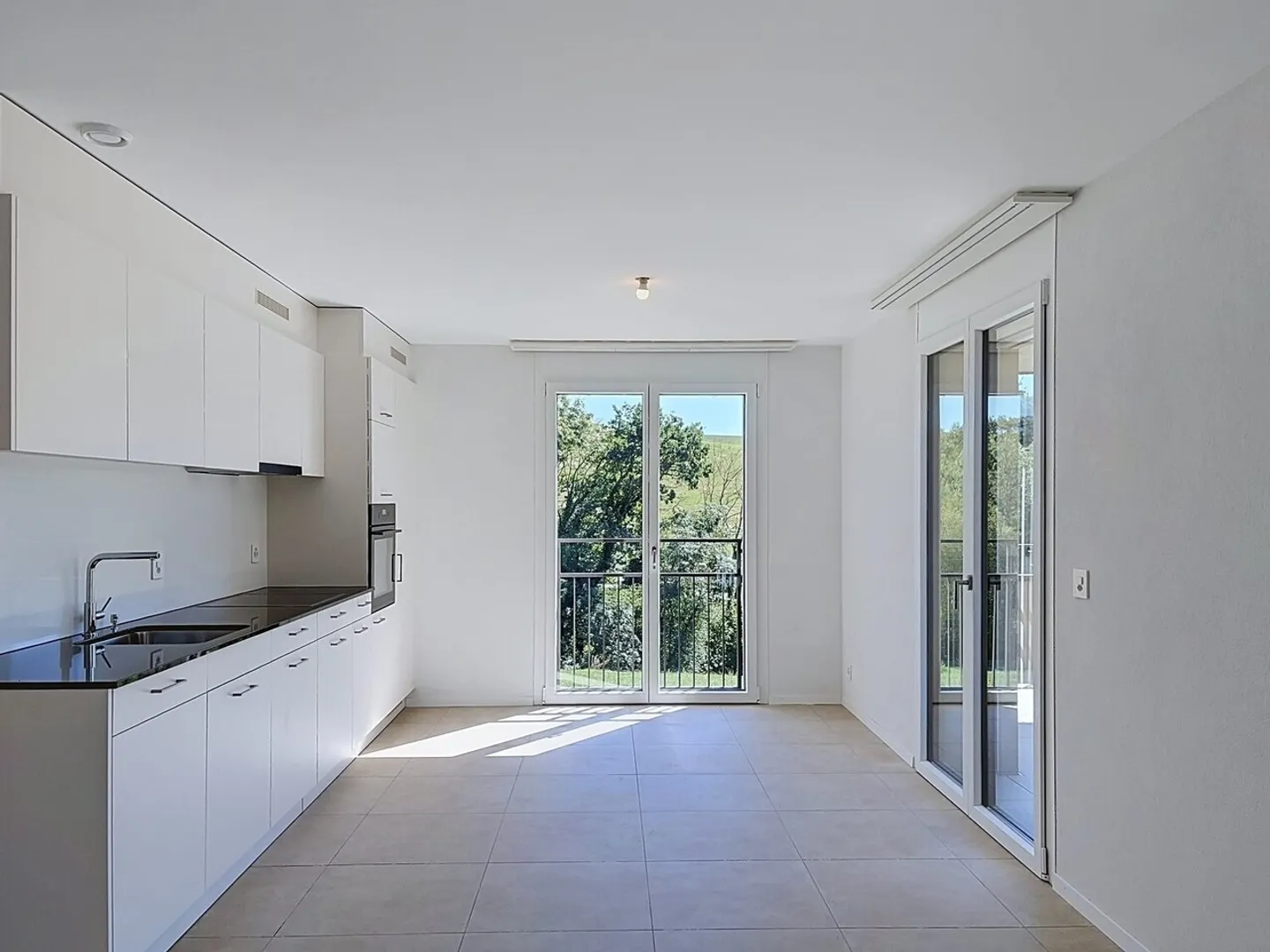 Apartment for rent - Photo 1 of 7
