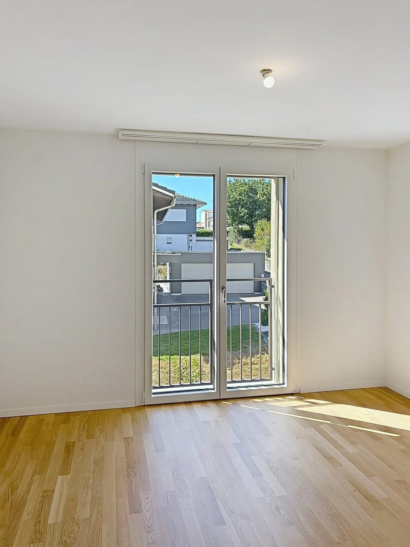 Apartment for rent - Photo 5 of 7
