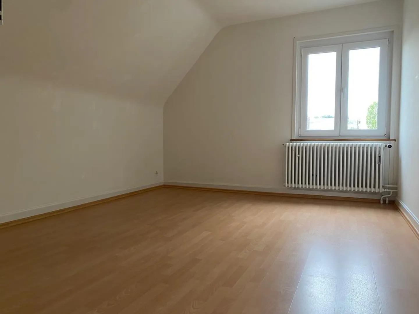 Helle 3-Zimmer-Dachwohnung - Foto 4 von 8