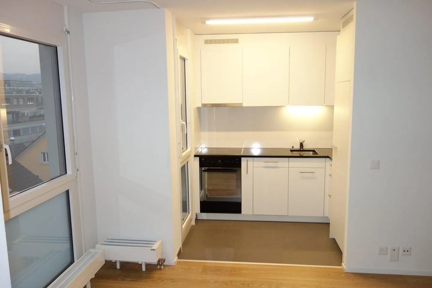 Appartamento moderno in una posizione vivace - Foto 2 di 6