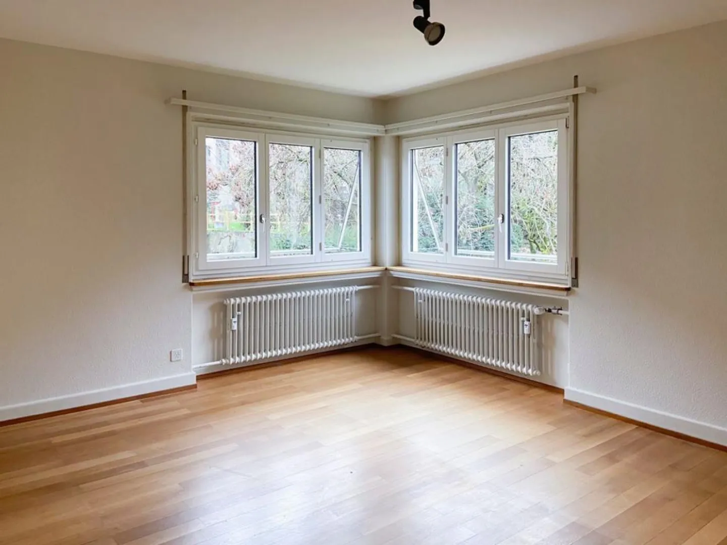 Nel quartiere Loreto, vicino al centro - Foto 2 di 12