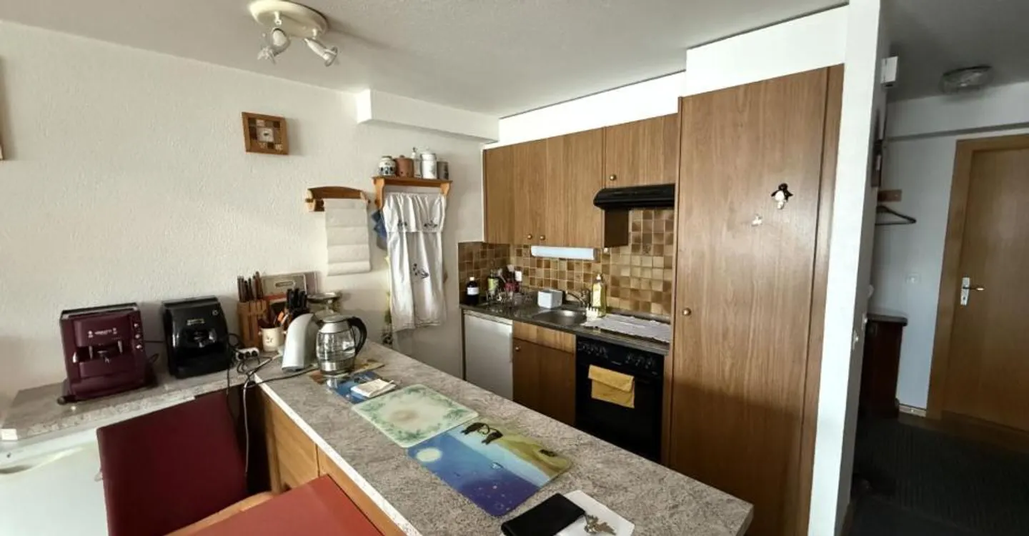 3.5 Room Apartment - Photo 7 of 8
