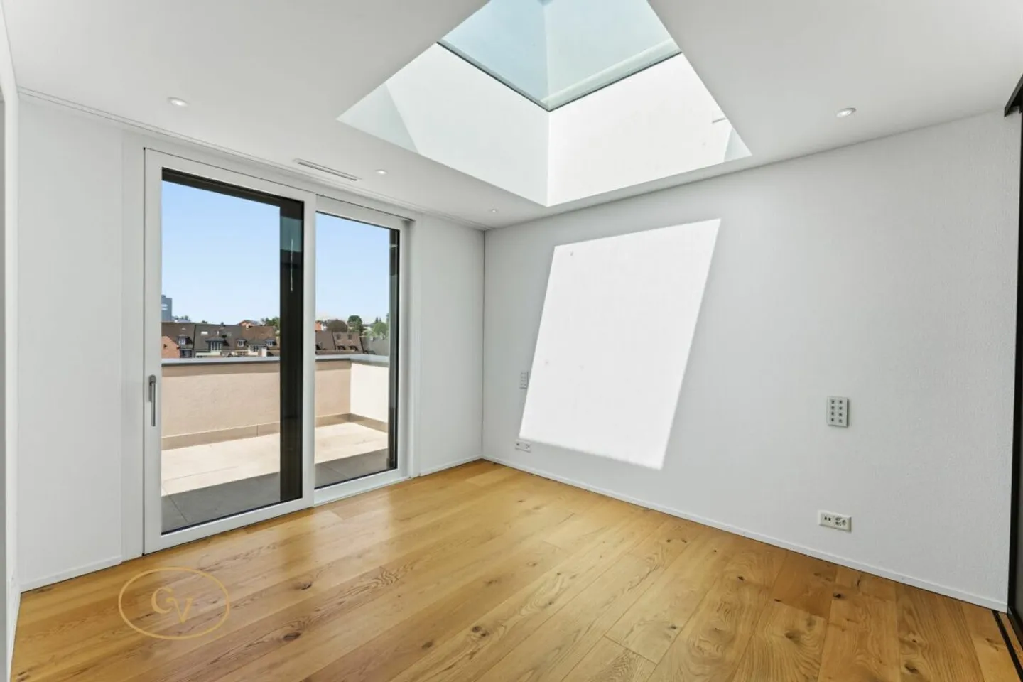 BANK-VERIFIED CONFIRMED Exclusive Penthouse Apartment with Dream View over the Old Town of Beromünster - Photo 33 of 33