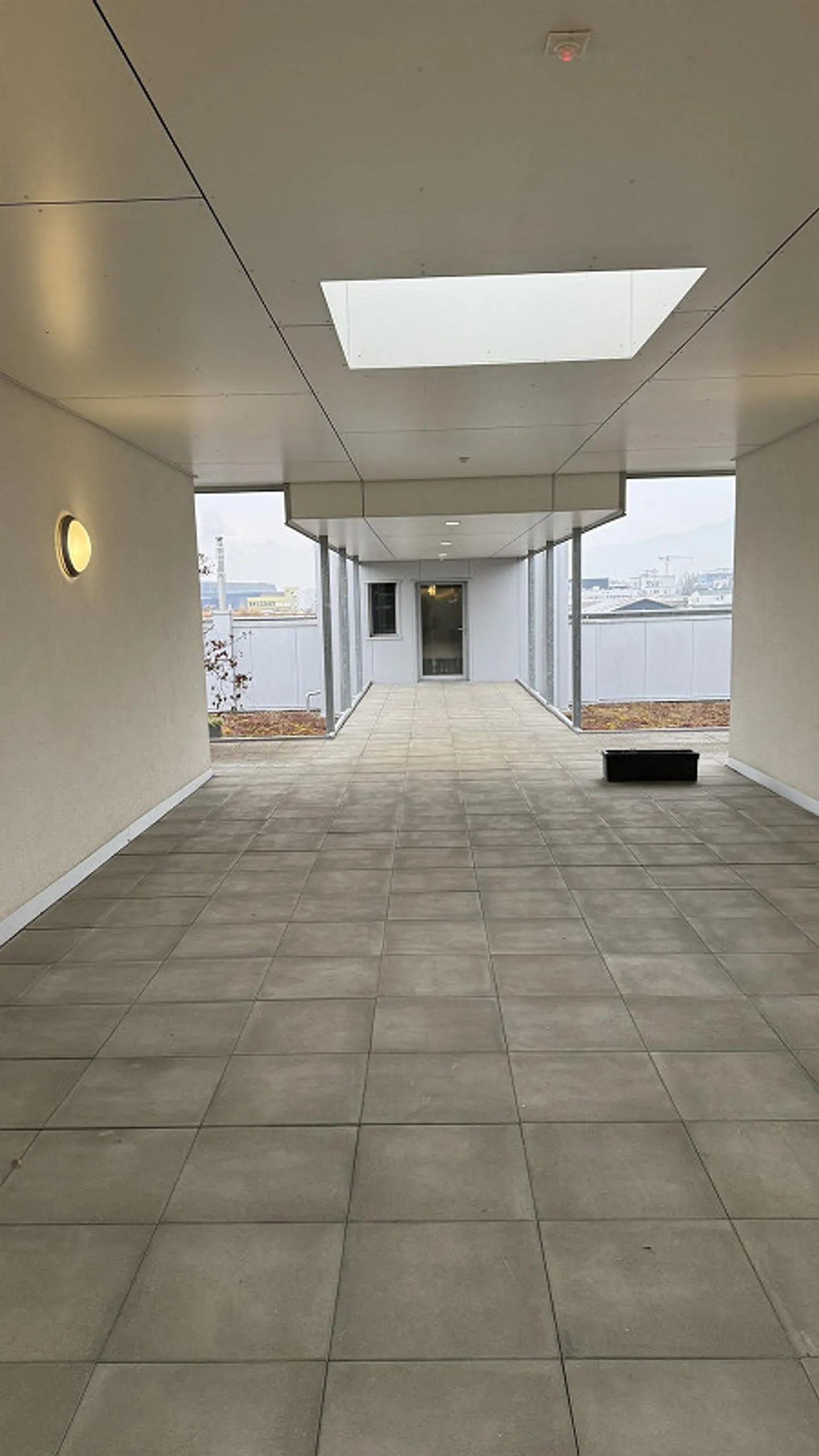 Geräumige Dachwohnung - Foto 1 von 7