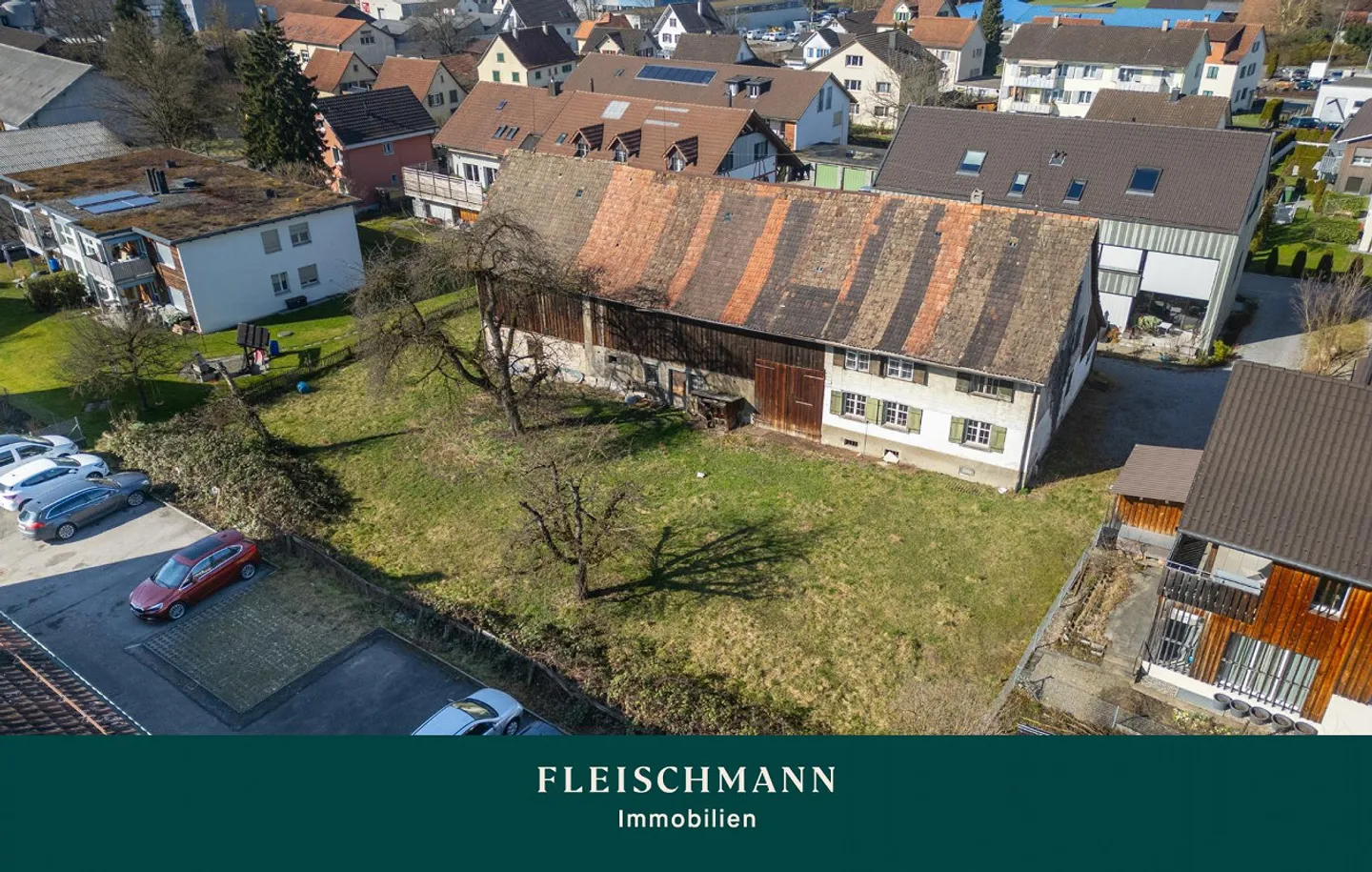 Grande terreno in una posizione centrale - Foto 1 di 14