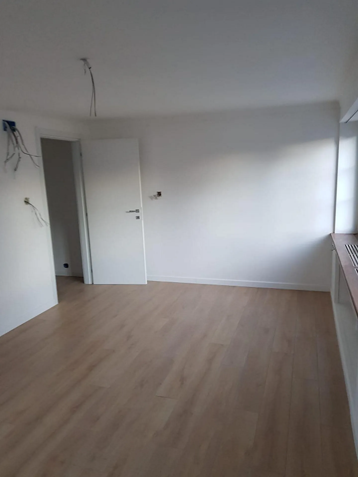 Renovated 2.5 Room Apartment in the Center of Schüpfheim - Photo 2 of 10