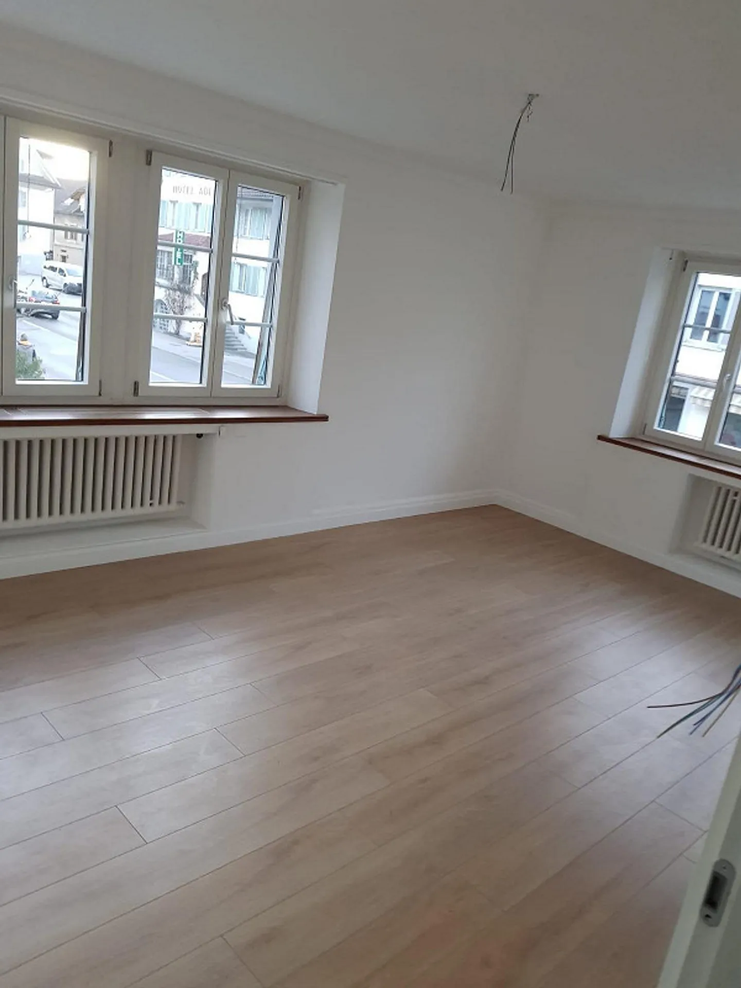 Renovated 2.5 Room Apartment in the Center of Schüpfheim - Photo 3 of 10
