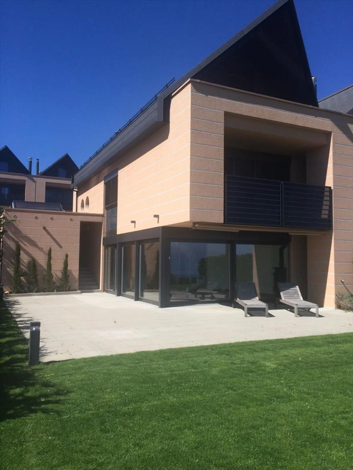 Casa a schiera 4.5 stanze - Foto 2 di 7