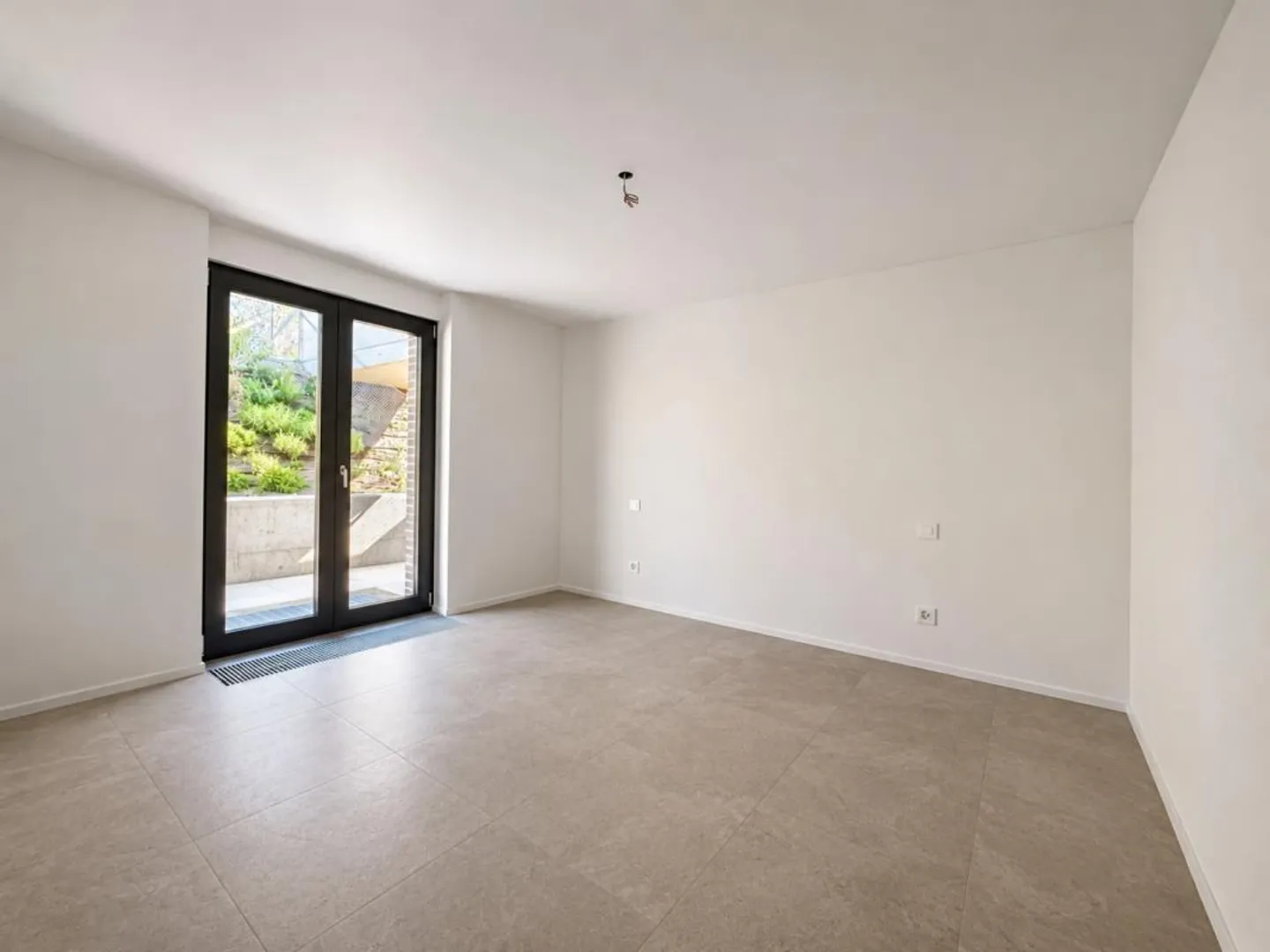 Appartamento di Lusso con Vista Lago - Foto 4 di 10