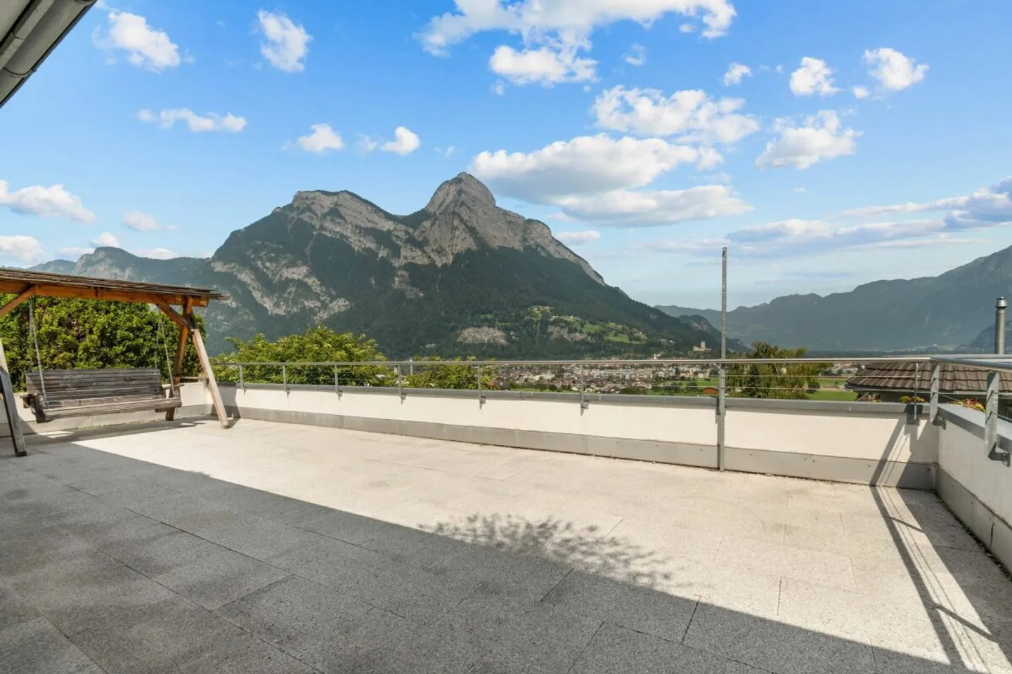 Appartamento in terrazza di 5 1/2 stanze con vista attraente - Foto 9 di 20