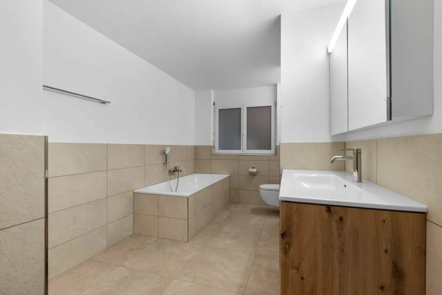 Appartamento in terrazza di 5 1/2 stanze con vista attraente - Foto 10 di 20
