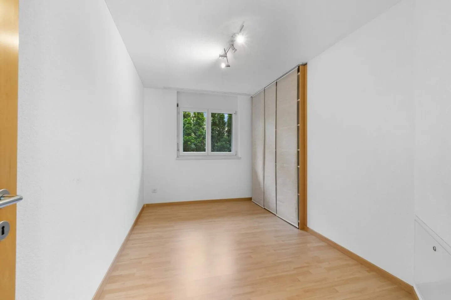 Appartamento in terrazza di 5 1/2 stanze con vista attraente - Foto 13 di 20