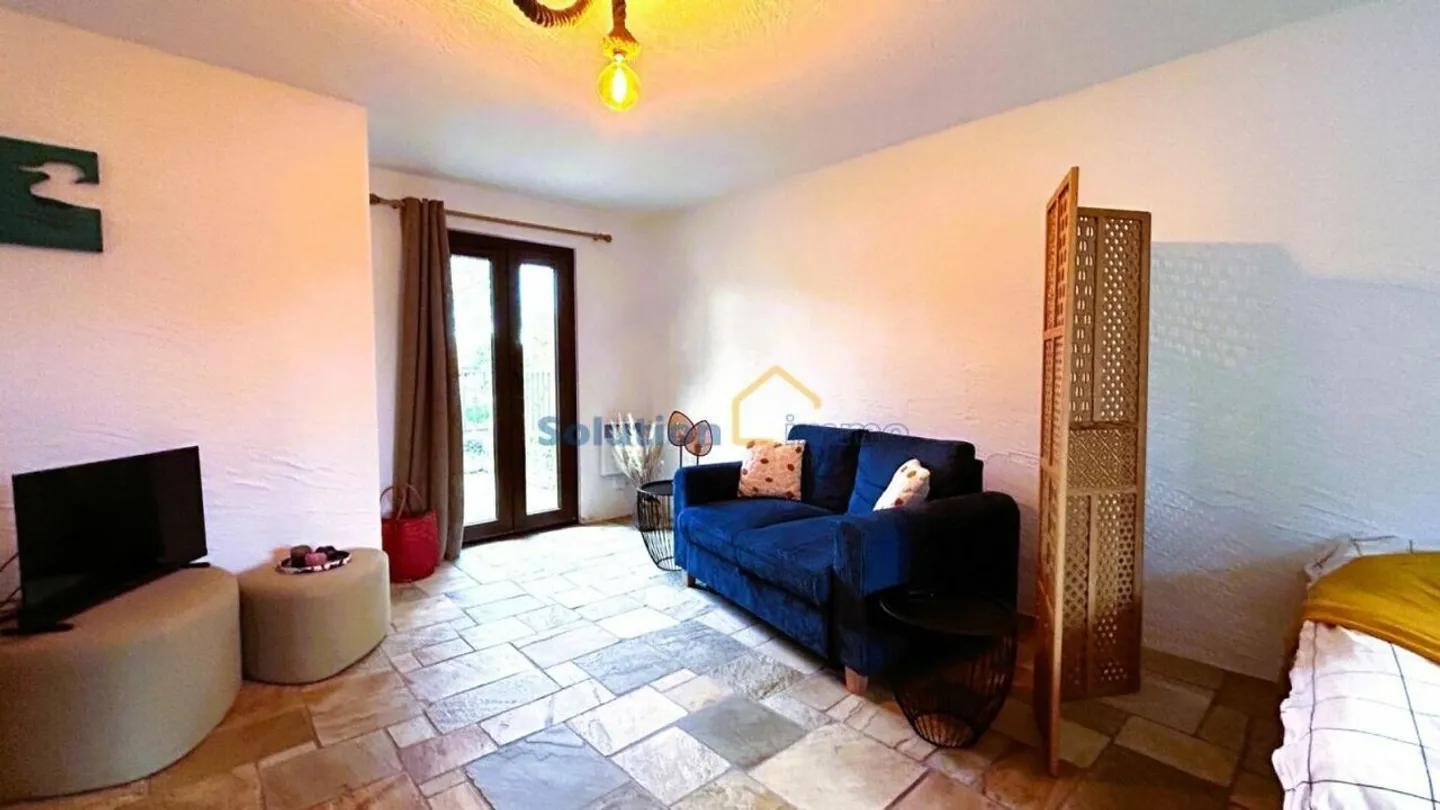 Superb 2.5 rooms with large terrace, just steps from the lake - Photo 5 of 13