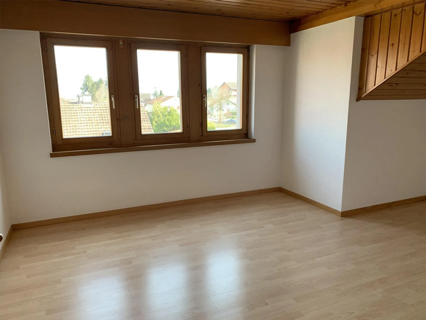 Geräumige Wohnung mit neuer Küche - Foto 2 von 8