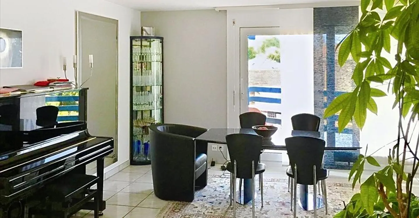 Charmante Wohnung mit Seeblick - Foto 4 von 15