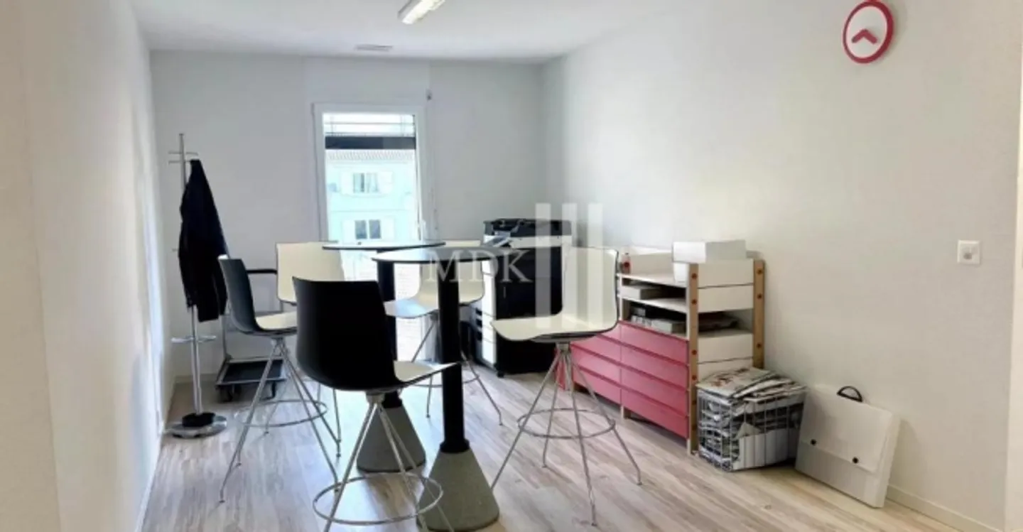 Geräumiger Gewerberaum in Monthey - Foto 5 von 12