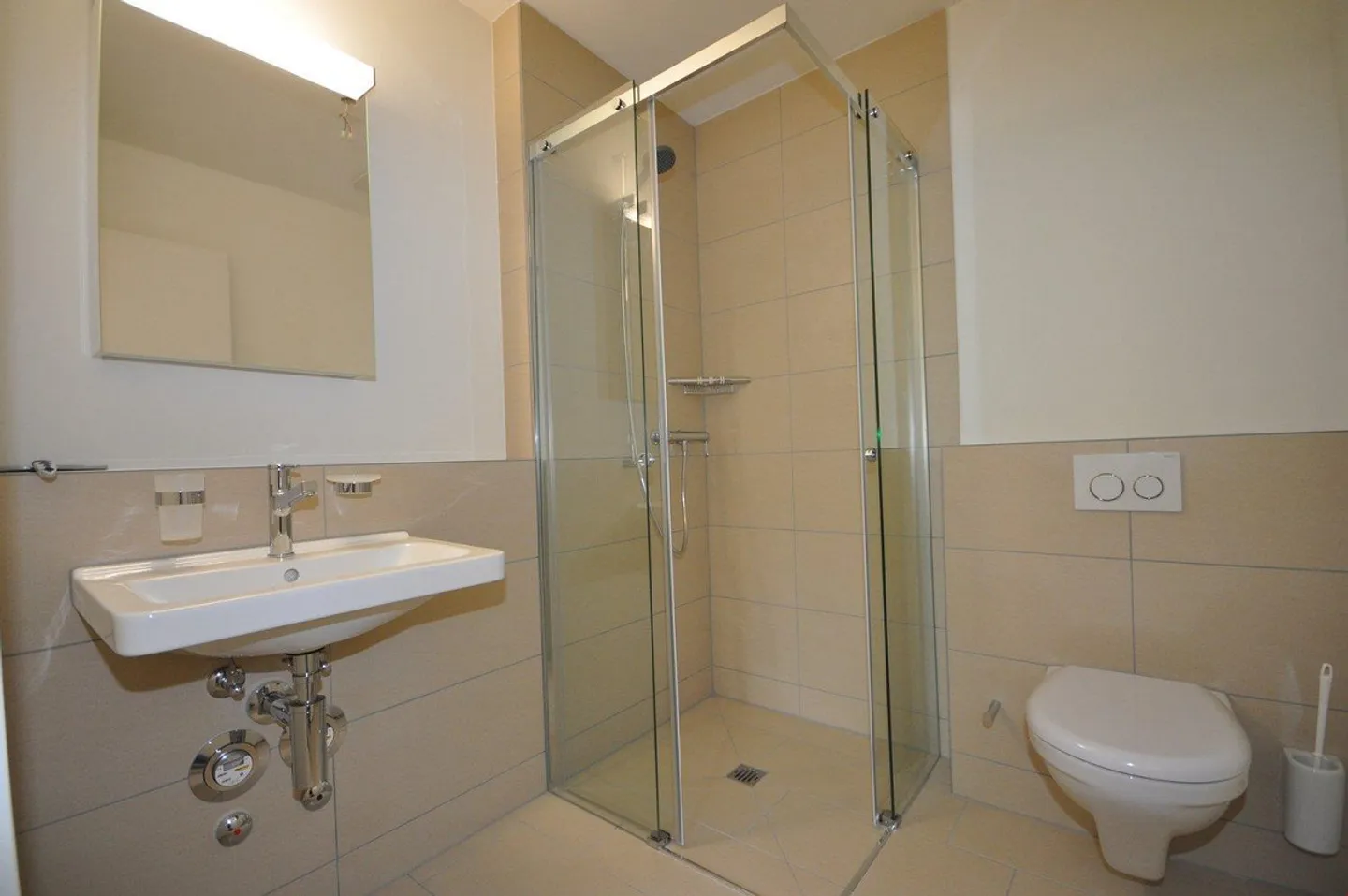 Modern Living at Ergolz - Modern Apartment with Gallery - Photo 9 of 9