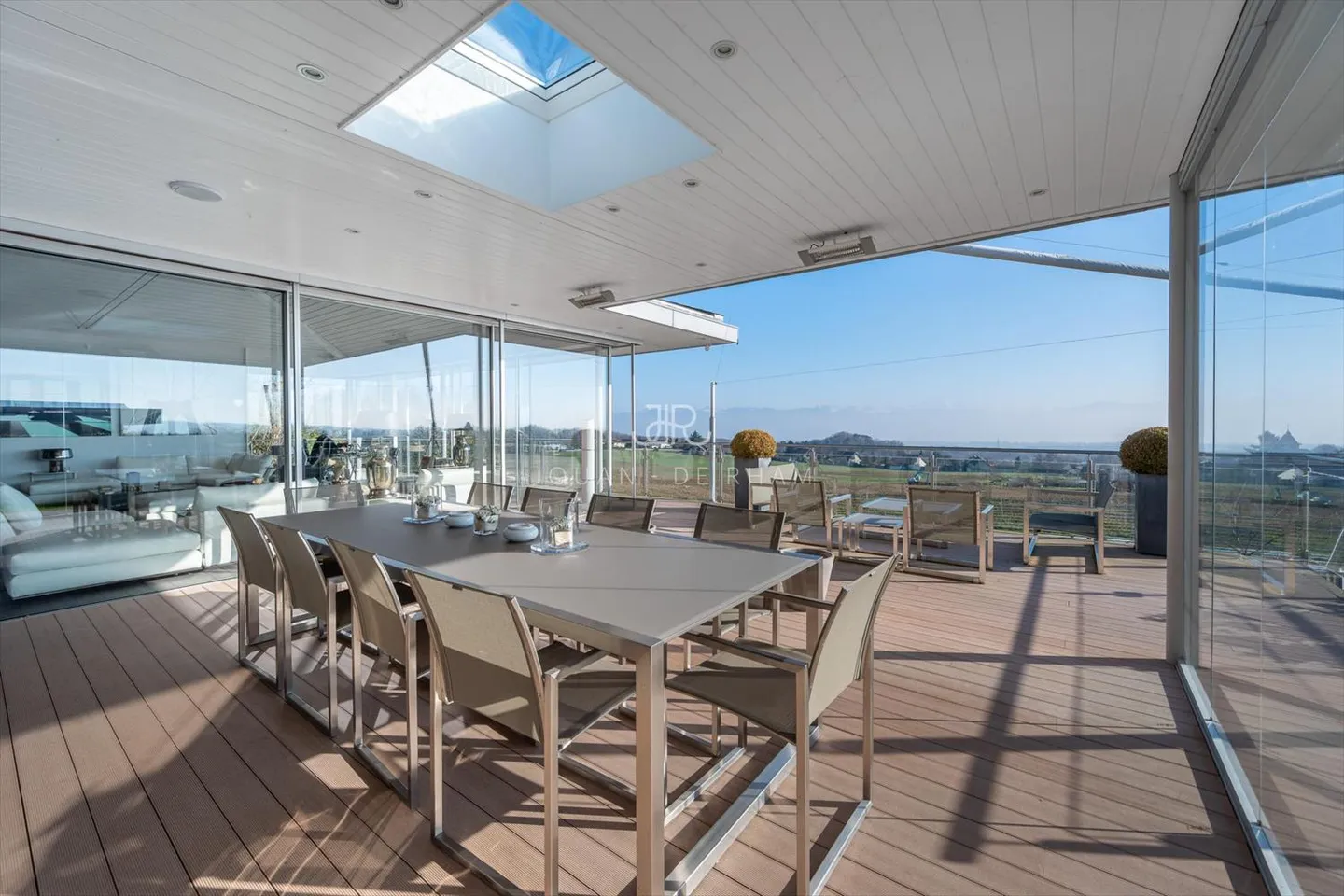 Maison moderne avec vue imprenable - Photo 1 sur 2