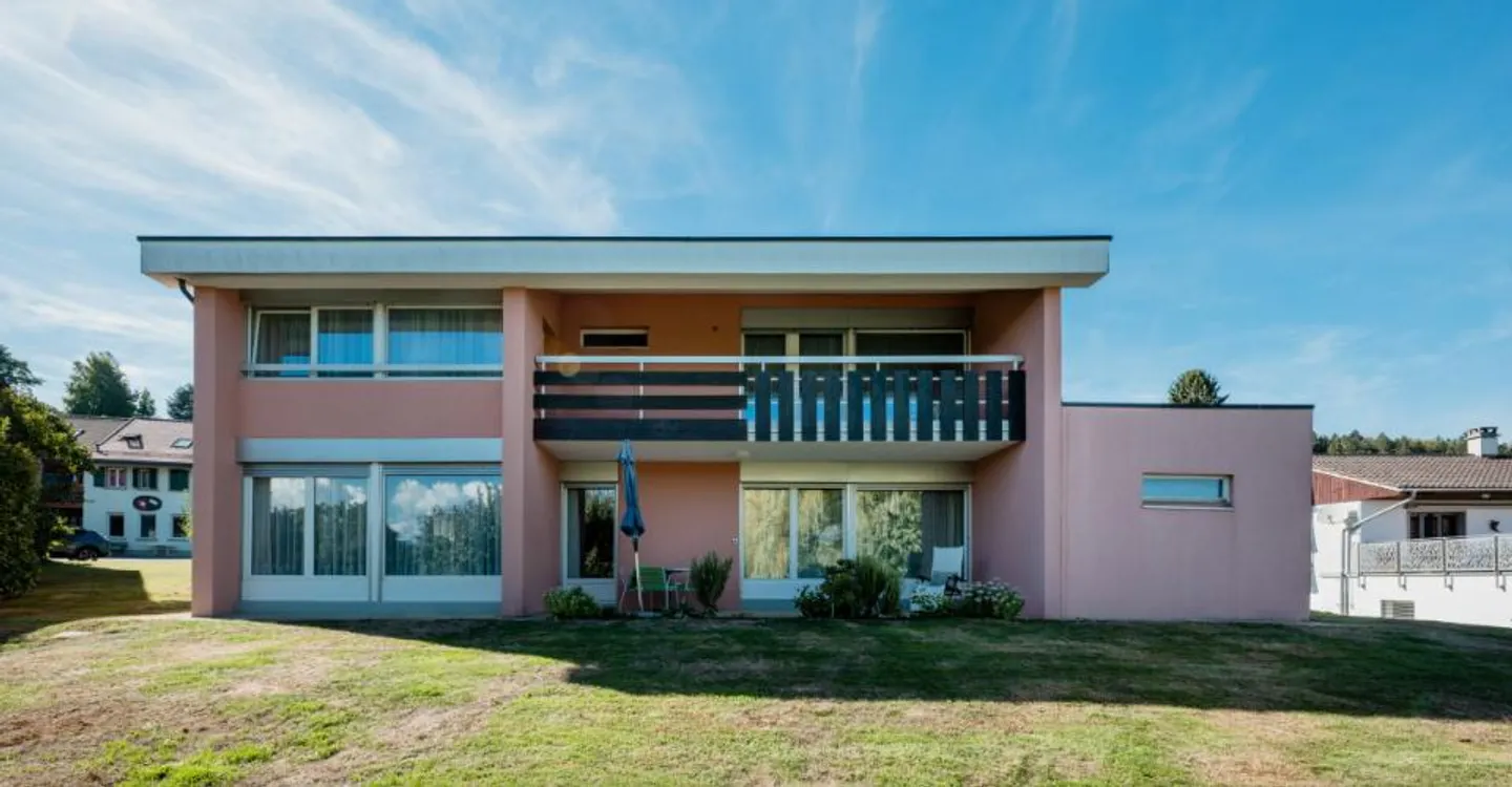 Villa Charmante avec Appartement Indépendant - Photo 2 sur 12