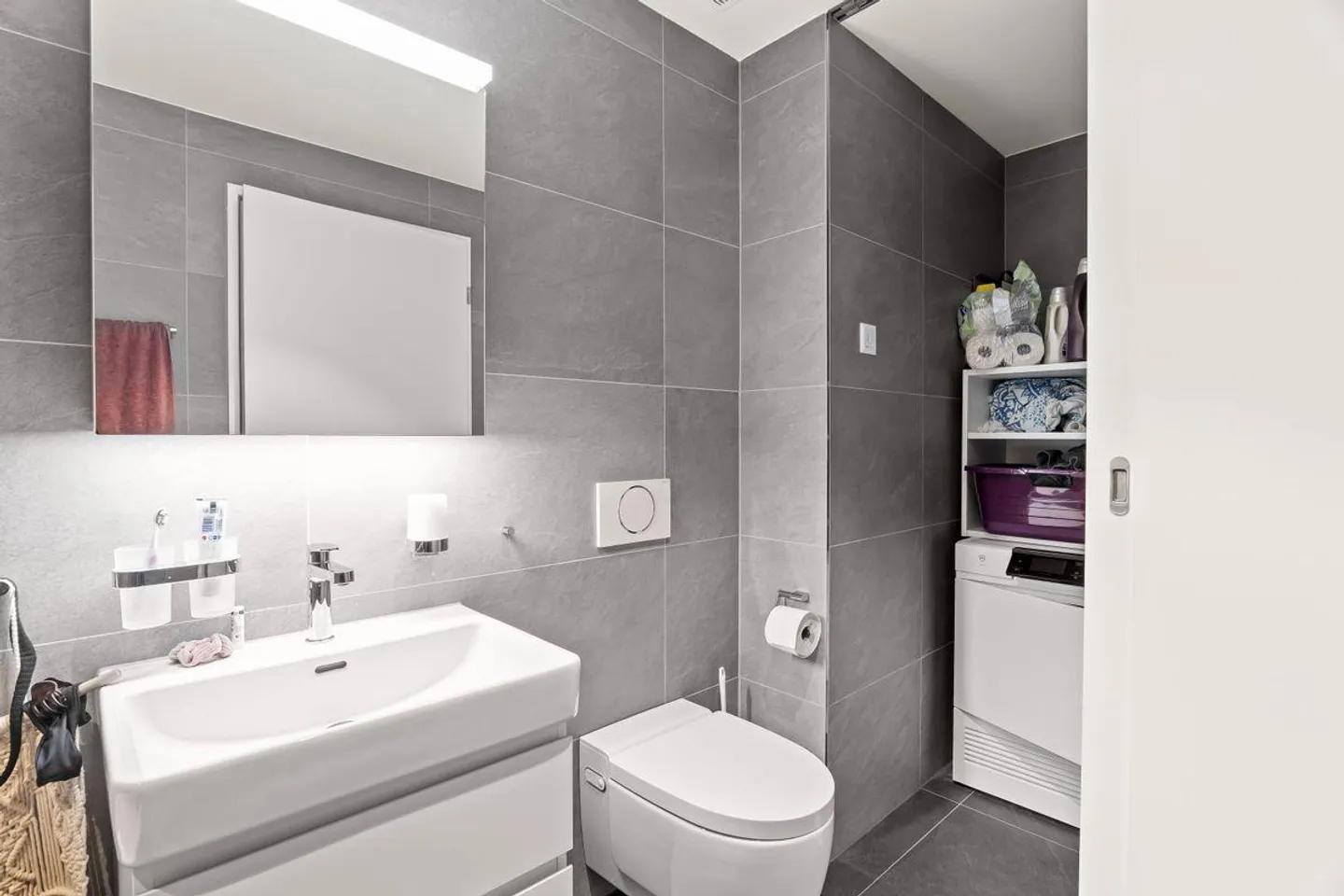 Appartement 3.5 pièces comme neuf dans le meilleur emplacement à Heimberg - Photo 6 sur 13