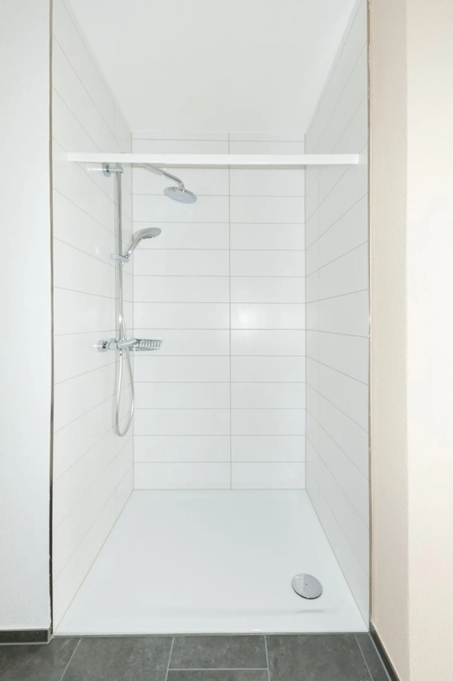 Sensational 3.5-Room Apartment - Attic - Photo 8 of 10