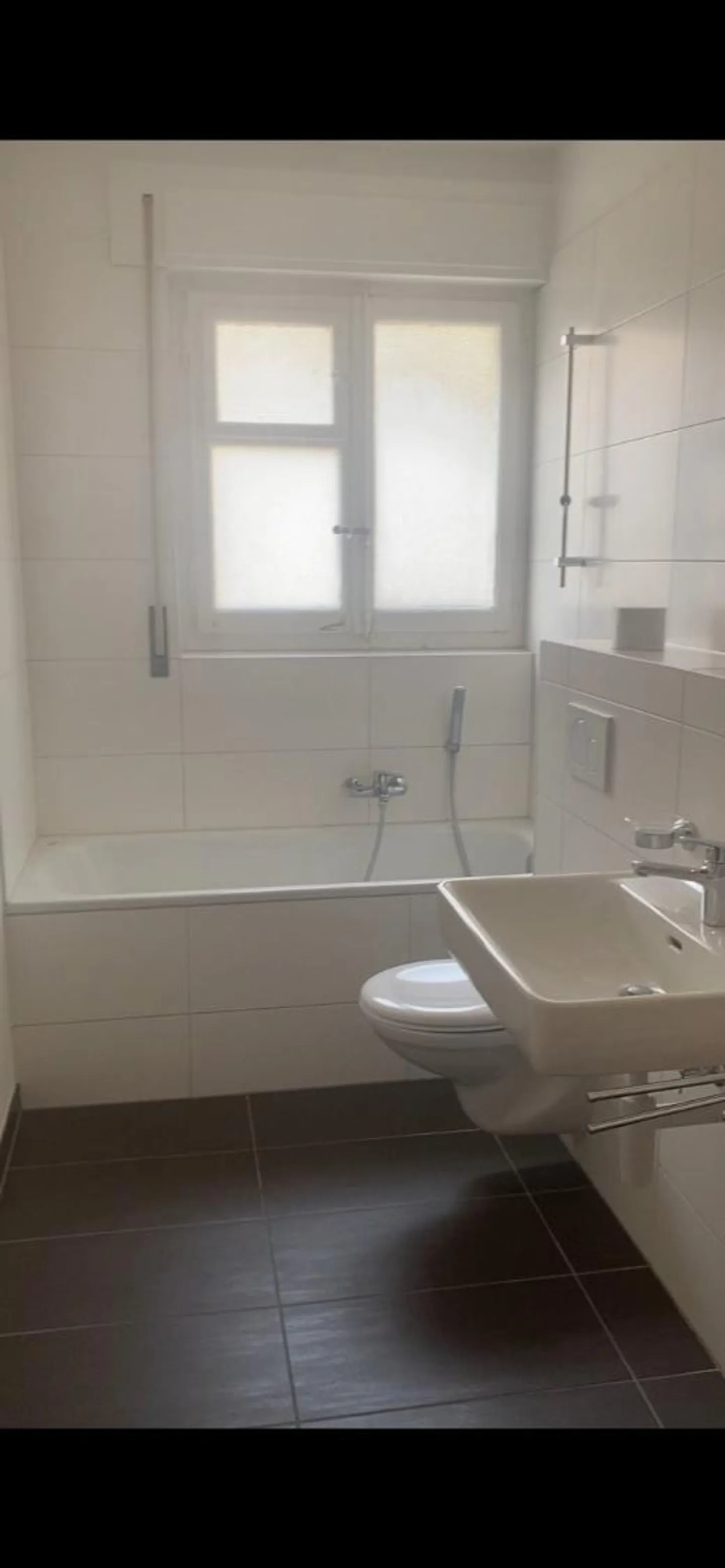 1,5 Zimmer im 3. Stock - Foto 1 von 5