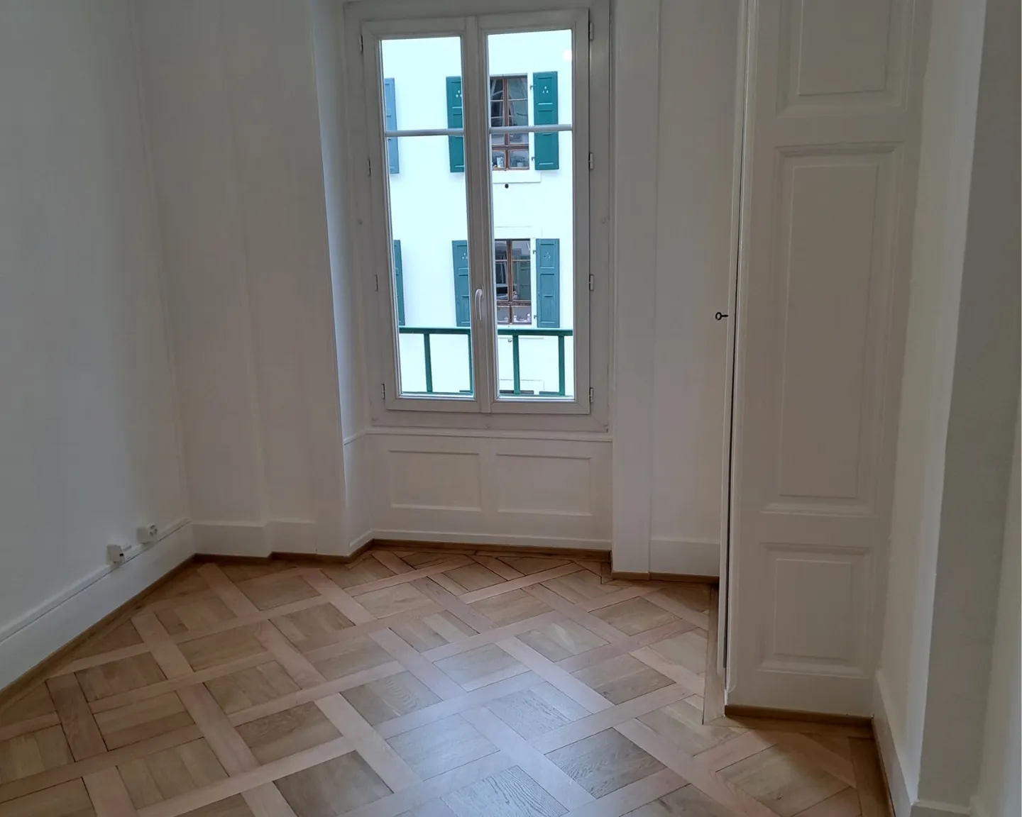 Appartement Charmant au Parc la Grange - Photo 6 sur 6