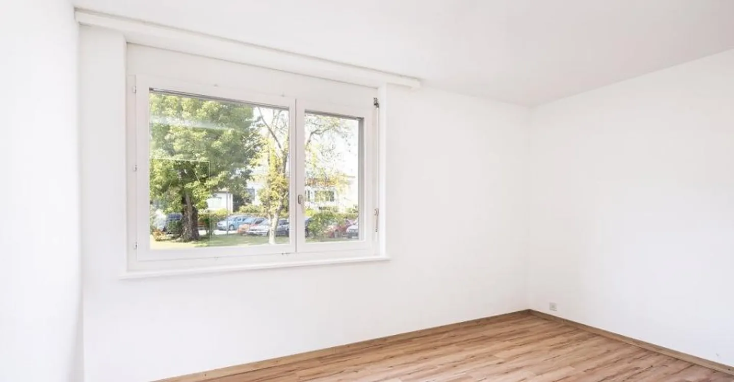 Geräumige Wohnung mit viel Platz und Licht - Foto 7 von 8