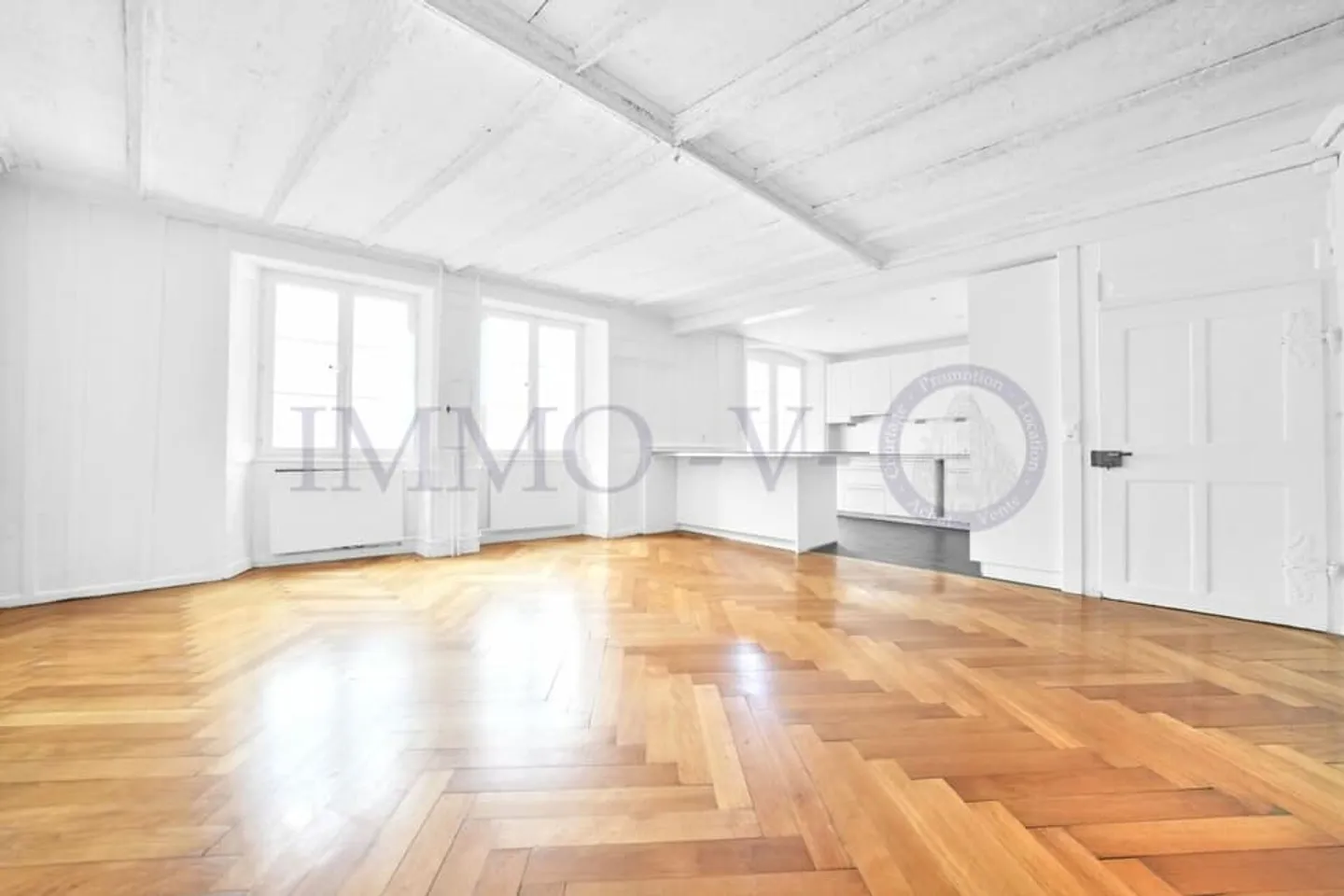 EXCLUSIVE AVEC CACHET - MAISON DE BOURG COMPRENANT DEUX LOGEMENTS - Photo 5 sur 13