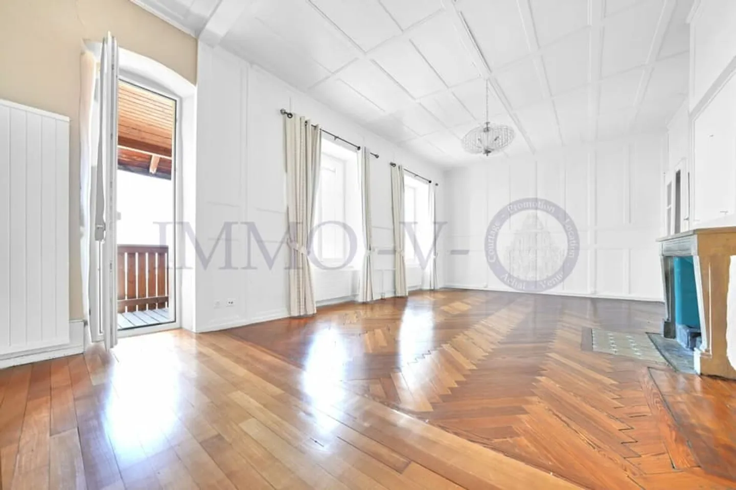 EXCLUSIVE AVEC CACHET - MAISON DE BOURG COMPRENANT DEUX LOGEMENTS - Photo 7 sur 13