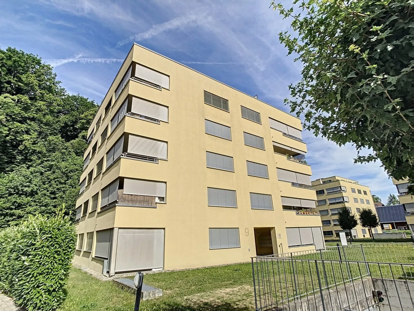 Schöne 2,5-Zi.-Wohnung - Foto 2 von 4