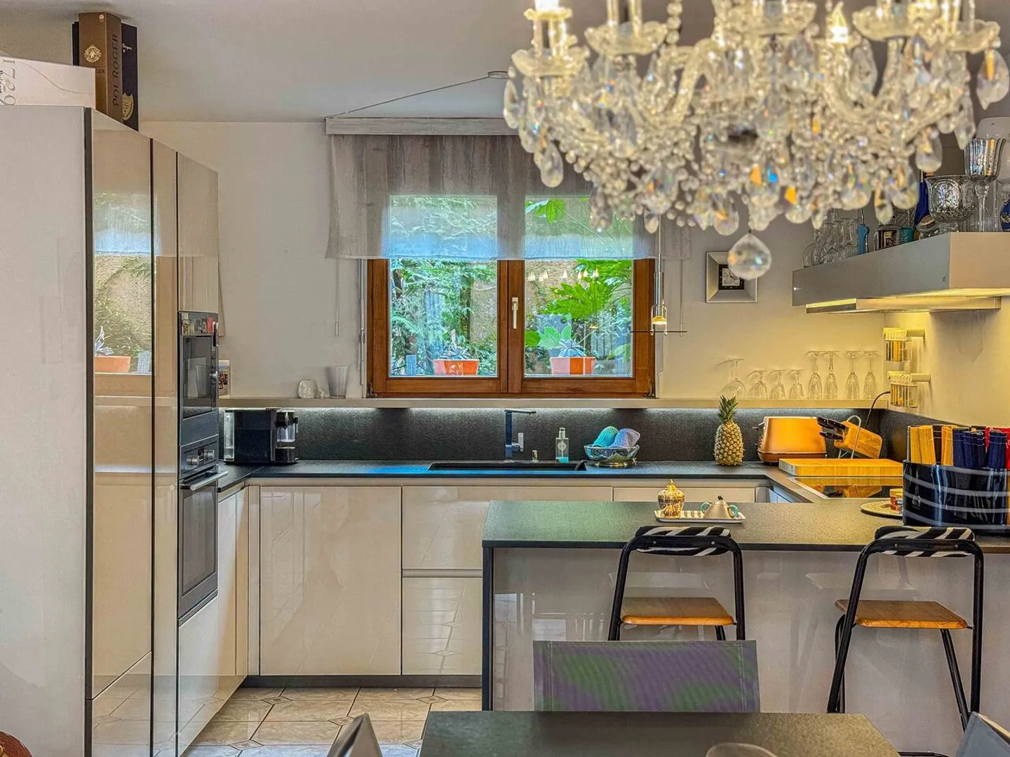 Maison 5.5 pièces avec vue sur le lac et jardin à Rovio - Photo 4 sur 8