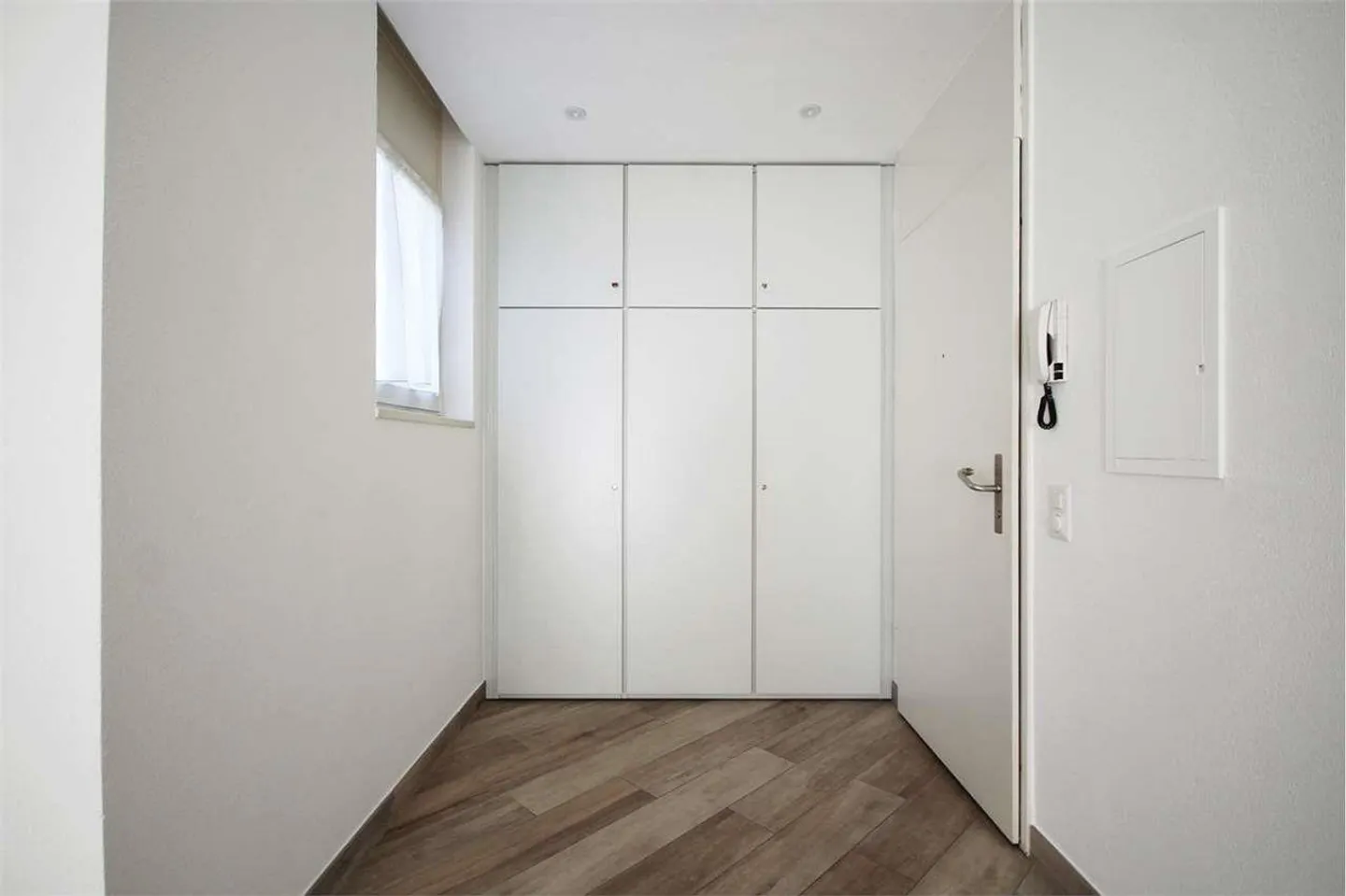 Lugano: renovated 3.5-room apartment with terrace - Photo 12 of 12
