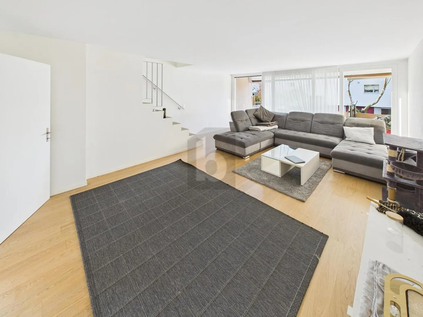 Familienfreundliches Doppelhaus - Foto 1 von 6