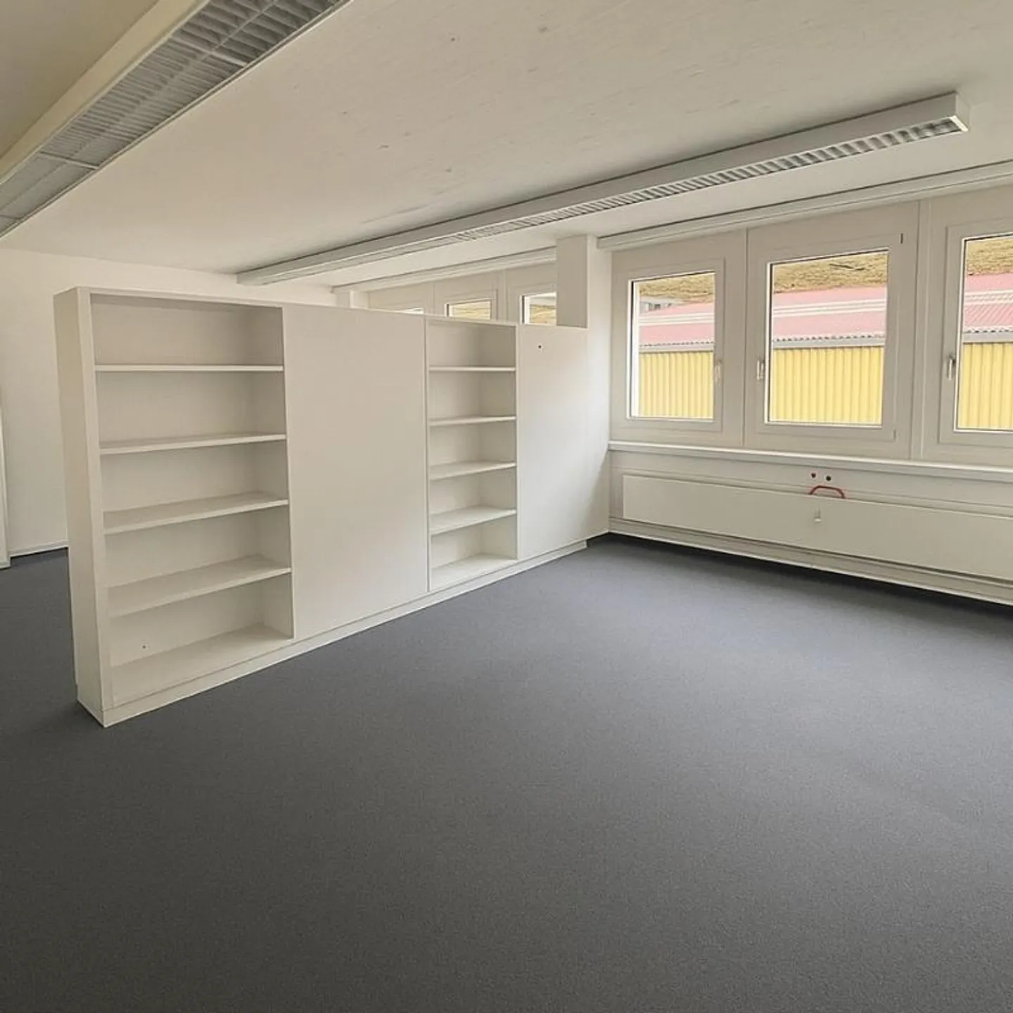 Office - Photo 2 of 5