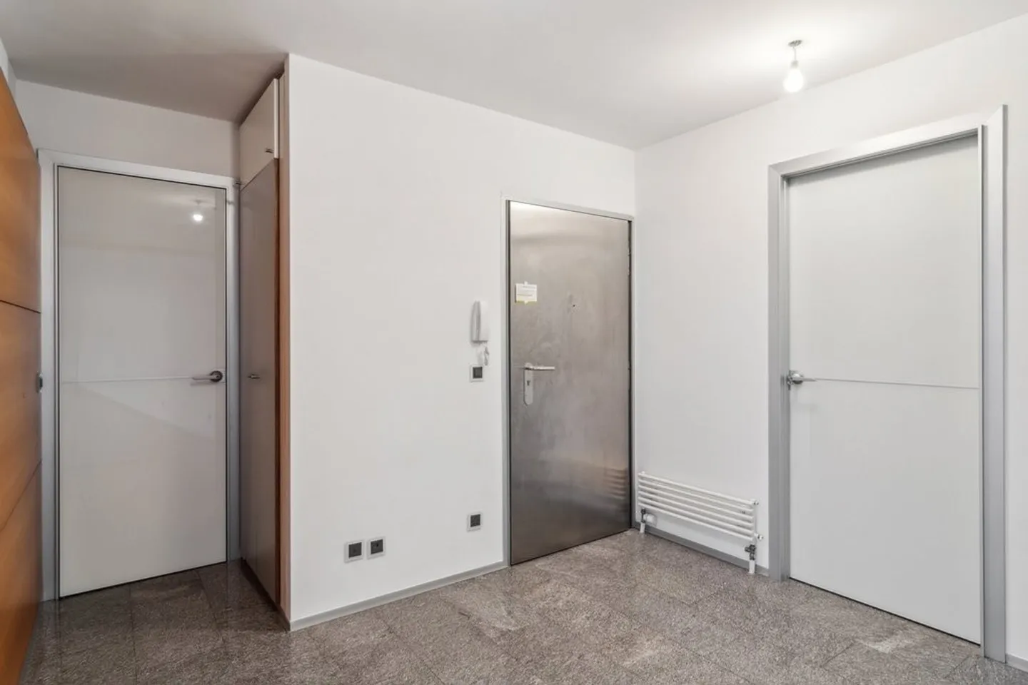 Magnificent modern apartment in an ideal location near Lake Geneva - Photo 8 of 9