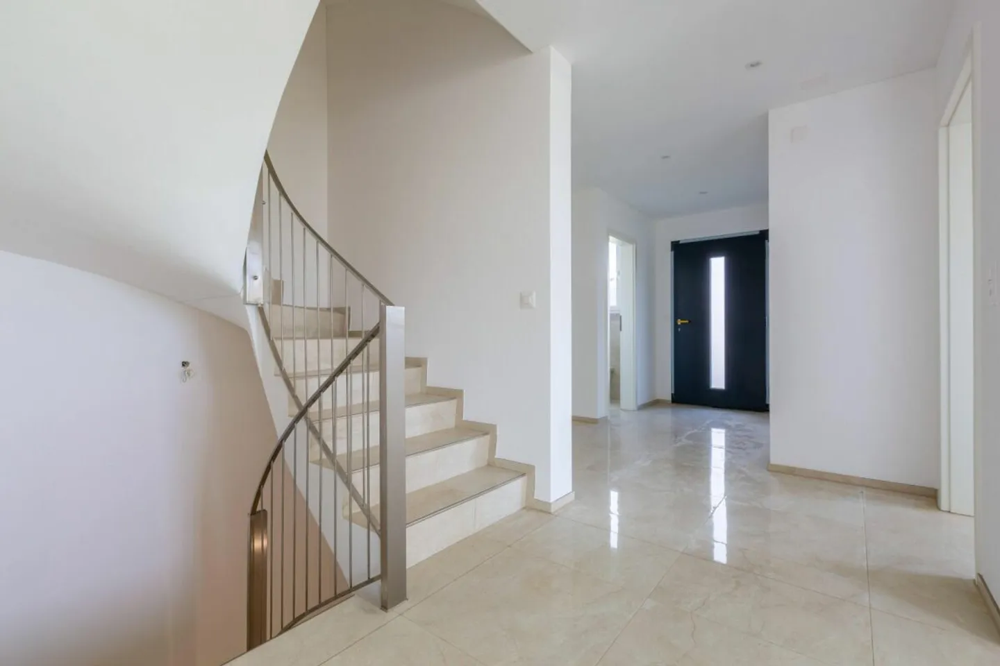 Casa singola in affitto - Foto 6 di 9
