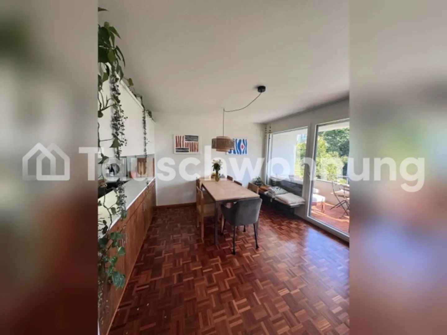 Appartement lumineux de 3 pièces à Zurich, quartier 10 à échanger - Photo 2 sur 9