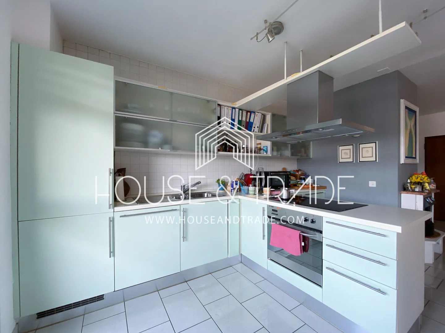 2.5 rooms with large living room and terrace - Photo 4 of 7