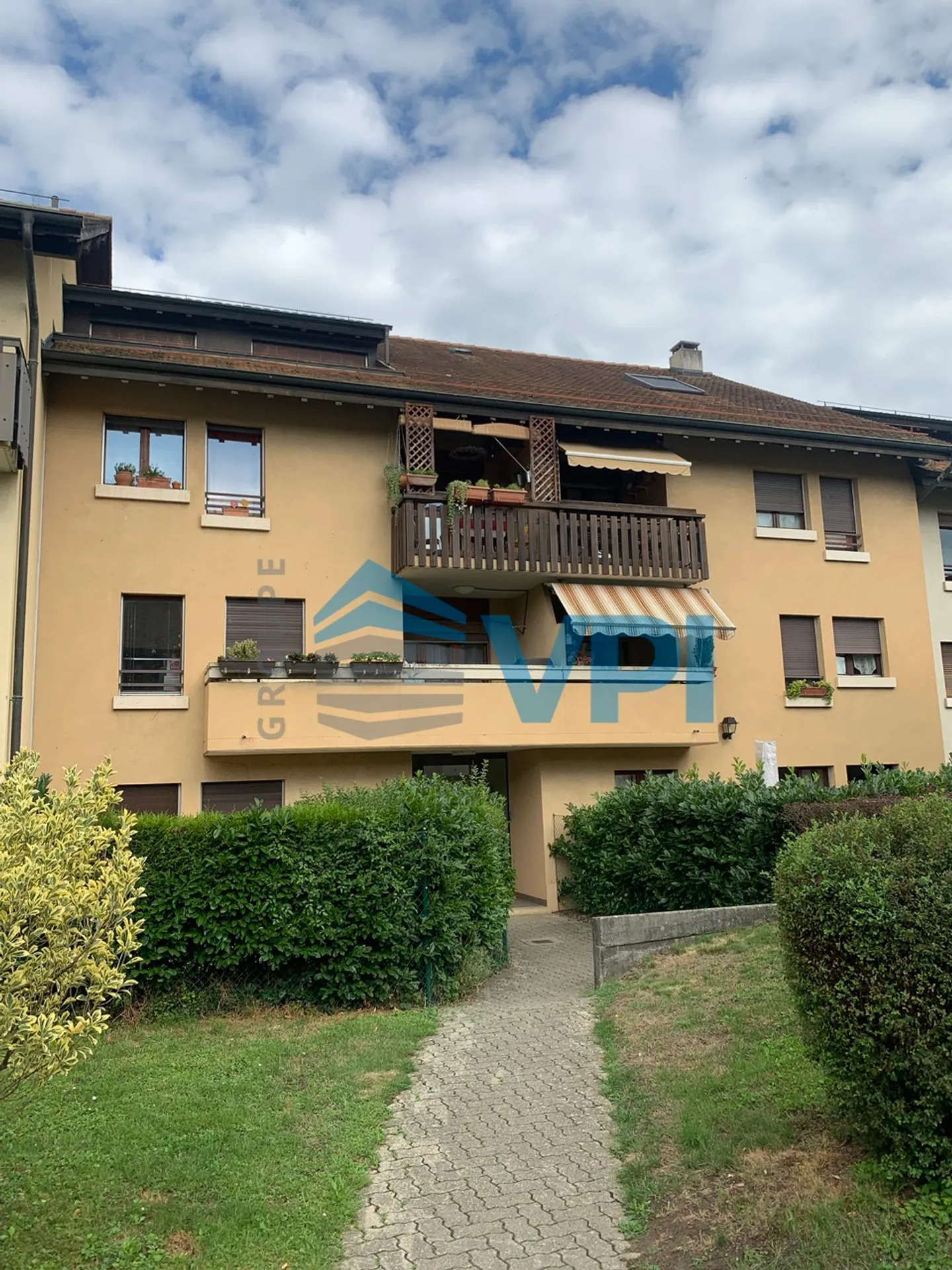 Sichere Parkmöglichkeit - Foto 1 von 1
